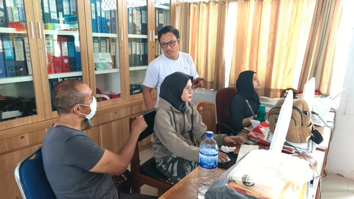 Semangat Lembur Tendik, Bukti Nyata Komitmen Menuju ZI