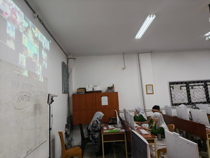 Solusi Kendala Teknis, MTsN 2 Kota Jambi Akan Fasilitasi Siswa Melalui Ujian Susulan TKA