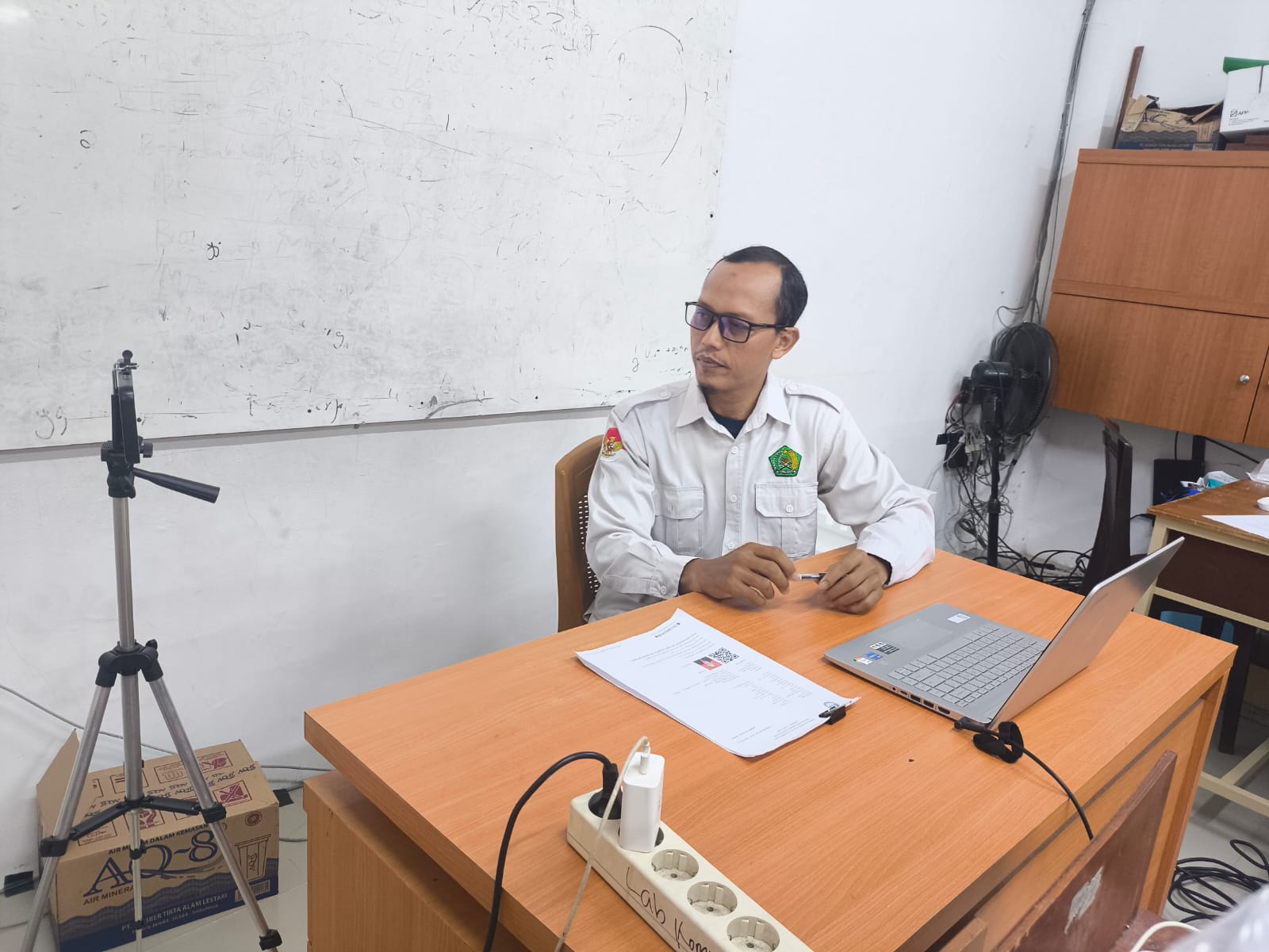 Pak Arif Rifani, S.Pd., Guru BK MTsN 2 Kota Jambi Ikuti Uji Pengetahuan PPG Sesi 1 Hari Ini