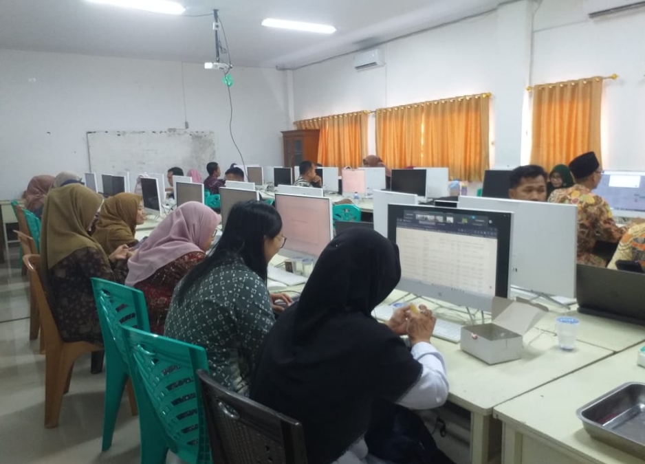 Hari Kedua BimTek e-Kinerja KanWil Kementerian Agama Provinsi Jambi Hari Kedua BimTek e-Kinerja KanWil Kementerian Agama Provinsi Jambi