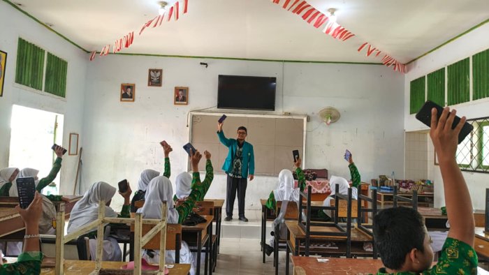 Analisis Kebutuhan Siswa untuk Penggunaan E-Book Matematika Kelas VII oleh Pak Wahid