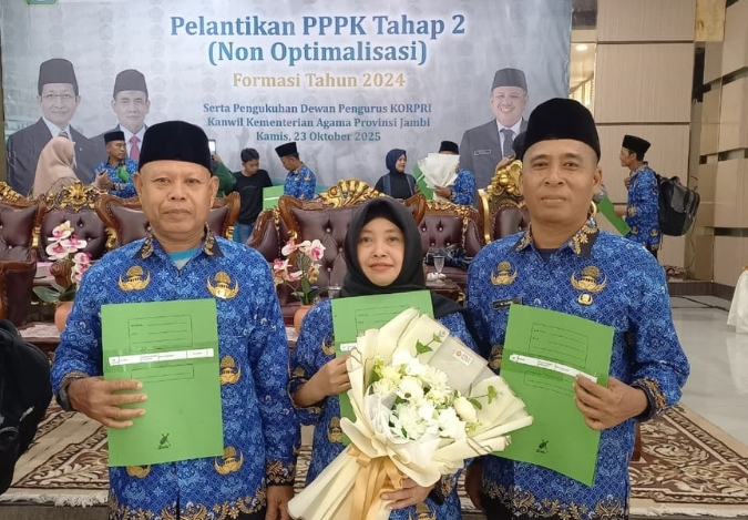 MTsN 2 Kota Jambi Ucapkan Selamat atas Pelantikan PPPK: Langkah Baru Menuju Pengabdian ASN
