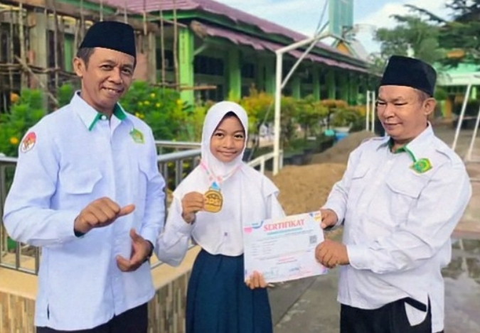 Terus Tumbuh, Terus Berprestasi: Emas untuk Maysha Audina Putri