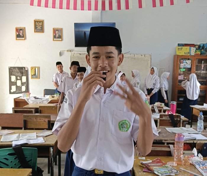 Tim Humas Masanda Produksi Konten Pendidikan untuk Angkatan 53