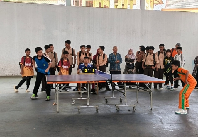 Aksioma 2025: Tenis Meja Tunggal Putra MTsN 2 Kota Jambi Finish Juara Dua Aksioma 2025: Tenis Meja Tunggal Putra MTsN 2 Kota Jambi Finish Juara Dua