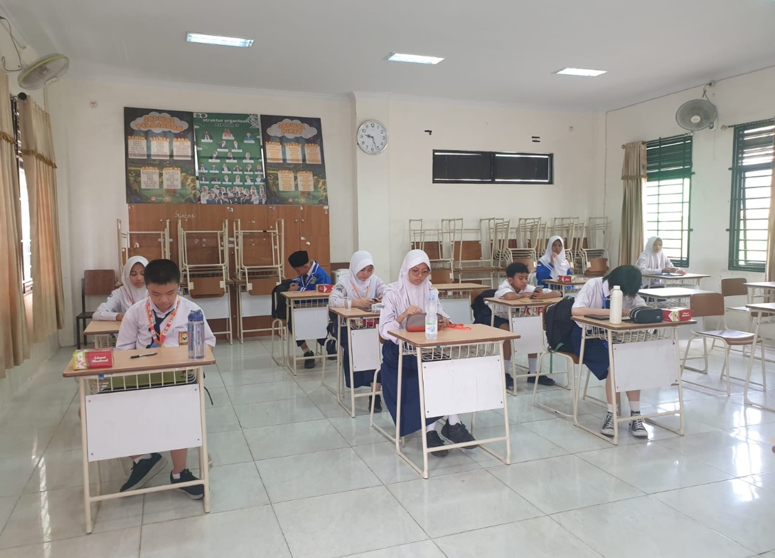 Prestasi MTsN 2 Kota Jambi di Panggung LUMINOSPHERE 2025