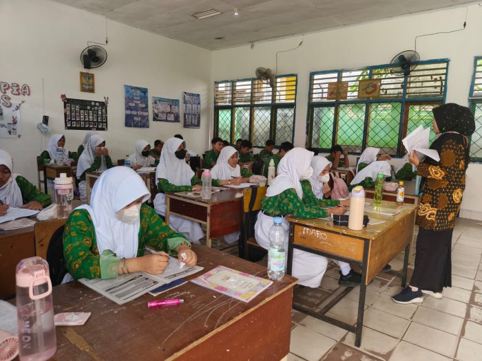 Suasana Hari Pertama Pembelajaran Luring Pasca PJJ