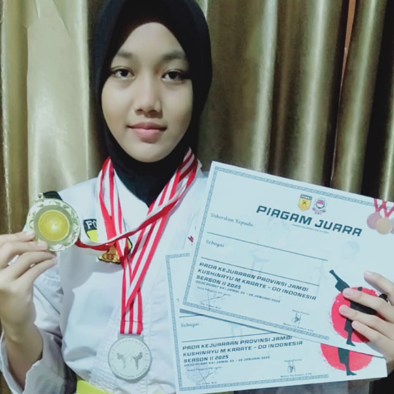 Karateka Muda Berprestasi! Mutiara Clarissa Sabet Juara di Kejuaraan KKI Karateka Muda Berprestasi! Mutiara Clarissa Sabet Juara di Kejuaraan KKI