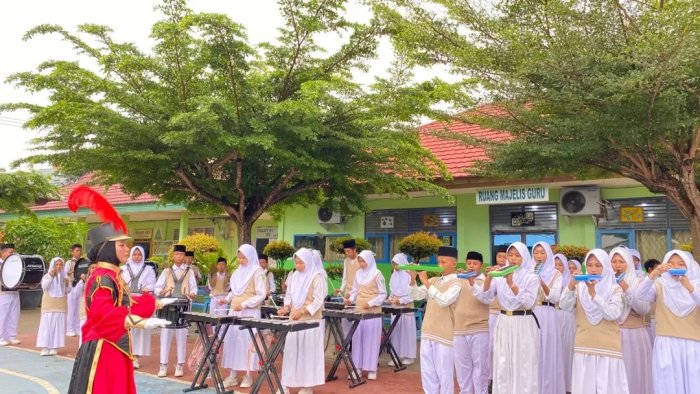 Ekstrakurikuler Drum Band Gandara Mahardhika, Wadah Seni Musik dan Disiplin