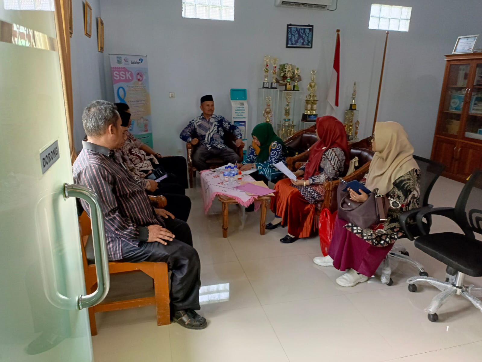 Studi Tiru Madrasah Kepri di MTsN 2 Kota Jambi (Zona Integrasi)