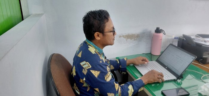 Penuhi e-Kinerja, Rekap Publikasi Media Jadi Bukti Tendik MTsN 2 Kota Jambi Penuhi e-Kinerja, Rekap Publikasi Media Jadi Bukti Tendik MTsN 2 Kota Jambi
