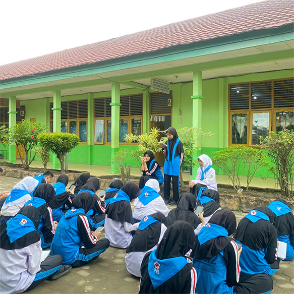 PMR MTsN 2 Kota Jambi: Peningkatan Keterampilan Pertolongan Pertama PMR MTsN 2 Kota Jambi: Peningkatan Keterampilan Pertolongan Pertama