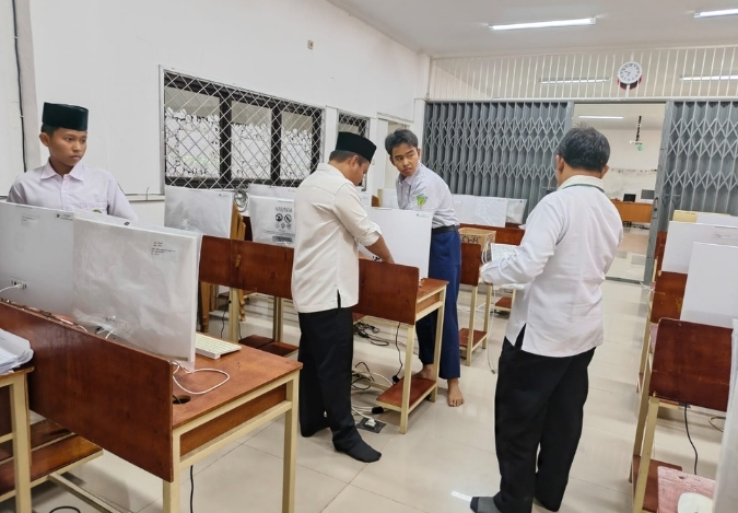 Pengembalian Perangkat TIK: 20 Komputer AIO Kembali ke MTsN 2 Kota Jambi Pengembalian Perangkat TIK: 20 Komputer AIO Kembali ke MTsN 2 Kota Jambi