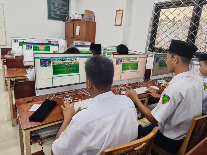Tingkatkan Kemampuan Mengetik Cepat, Kelas 9I Belajar Lewat Permainan