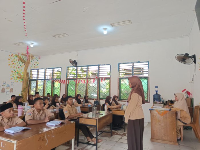 Khataman Pertama Kelas 8J: Menyulam Hafalan, Menyentuh Hati