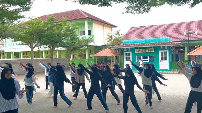 Persembahan Indah Tarian Masal untuk Guru Segera Hadir