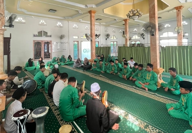 Mencari Irama Terbaik: Seleksi Alat dan Vokal Tim Hadroh MTsN 2 Kota Jambi