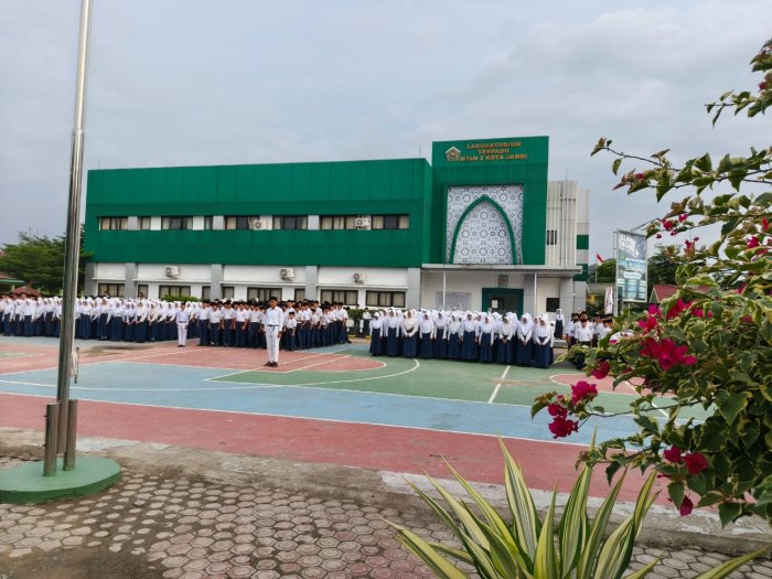 Pengumuman SPMB: 16 Siswa MTsN 2 Kota Jambi Tembus SMAN Titian Teras