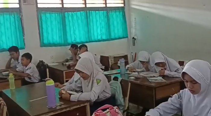 Kelas 8J MTsN 2 Kota Jambi Gelar Khatam Quran dan Doa Bersama