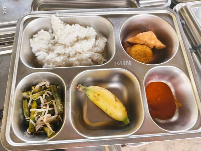 Energi Awal Pekan: MBG Kembali Hadir di MTsN 2 Kota Jambi