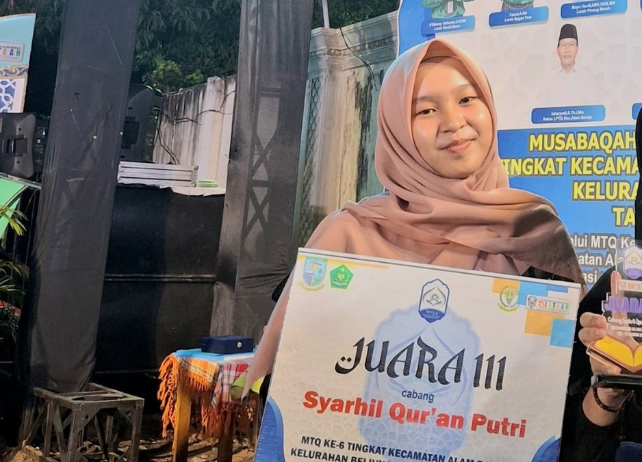 Bersama Tim, Zakiyah Nur Ramadhani Raih Juara 3 MTQ Syarhil Qur`an