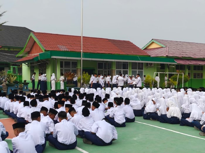 MTsN 2 Kota Jambi Kembali Apresiasi Capaian Siswa dari Berbagai Ajang