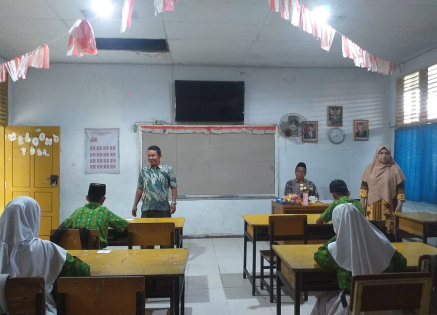 Monitoring UM: Ketua dan Wakil Ketua Turun ke Lapangan Monitoring UM: Ketua dan Wakil Ketua Turun ke Lapangan