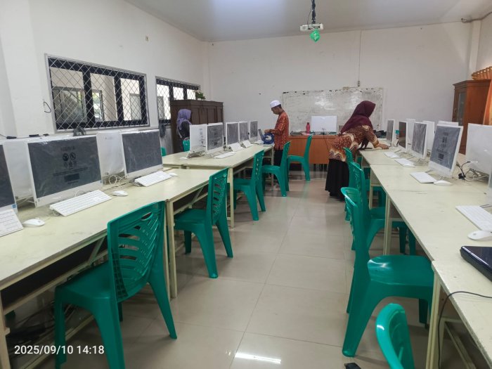 MTsN 2 Kota Jambi Siap Sambut Peserta OMI Tingkat Kota: Tuan Rumah yang Ramah dan Siap Layanan