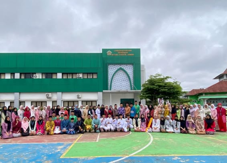 Indahnya Toleransi: Mewujudkan Persatuan di Tengah Perbedaan Indahnya Toleransi: Mewujudkan Persatuan di Tengah Perbedaan