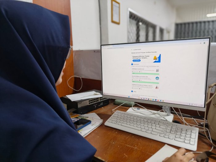 Tetap Profesional di Tengah Padatnya Kegiatan ASAS, Guru MTsN 2 Kota Jambi Ikuti PPG Tetap Profesional di Tengah Padatnya Kegiatan ASAS, Guru MTsN 2 Kota Jambi Ikuti PPG