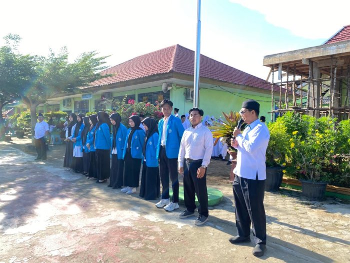 Perkenalan Mahasiswa PLP UIN STS Jambi di MTsN 2 Kota Jambi: Semangat Kolaborasi dan Doa untuk Kontingen Aksioma Perkenalan Mahasiswa PLP UIN STS Jambi di MTsN 2 Kota Jambi: Semangat Kolaborasi dan Doa untuk Kontingen Aksioma