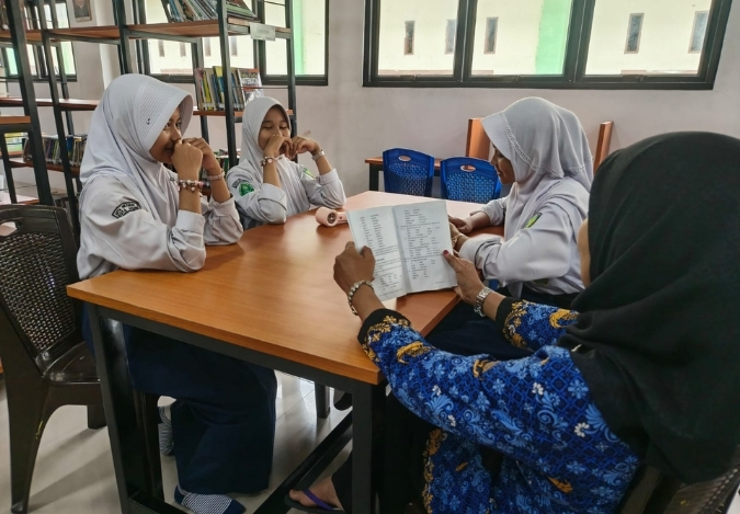 Perpustakaan MTsN 2 Kota Jambi: Ruang Literasi yang Interaktif dan Menyenangkan